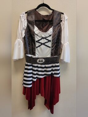 Pirate Costume Size L dress With Belt